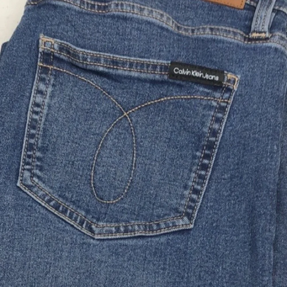 LIKE NEW CALVIN KLEIN VINTAGE HIGH-RISE FLARE JEANS 8/29x28 ⭐️